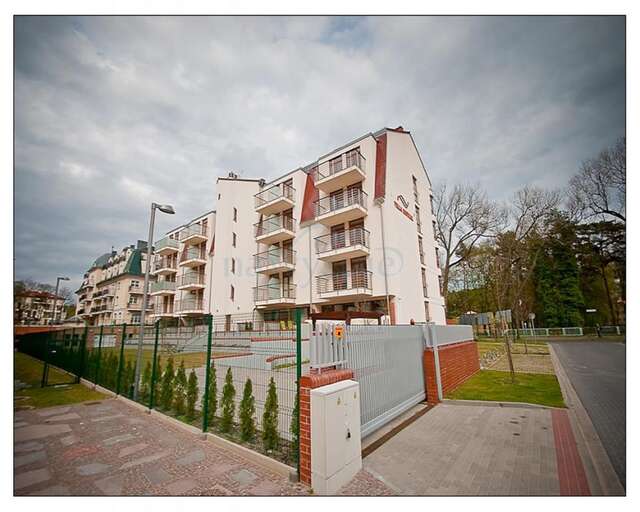 Апартаменты Apartamenty na Wyspie - Villa Mistral Свиноуйсьце-33